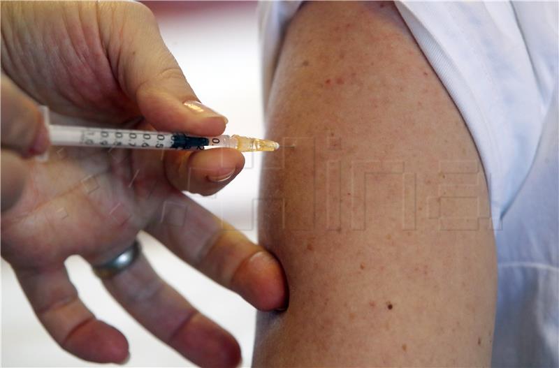 One in three lawmakers registers for vaccination