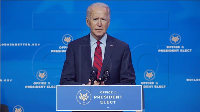 Biden: "Ne možemo si dopustiti da sjedimo prekriženih ruku"