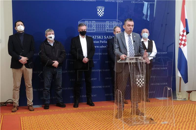 Konferencija za medije Kluba zastupnika Domovinskog pokreta