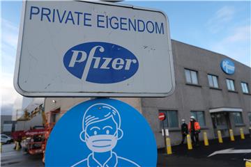 (FILE) BELGIUM CORONAVIRUS PFIZER VACCINE