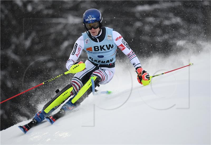 Slalom: Flachau: Noel vodeći nakon prve vožnje, Zubčić 21.