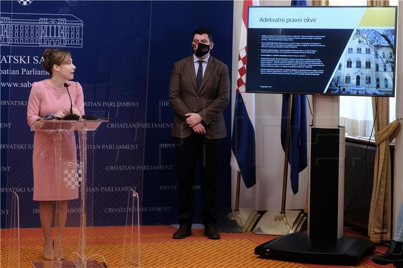 Konferencija za medije Kluba zastupnika Mosta