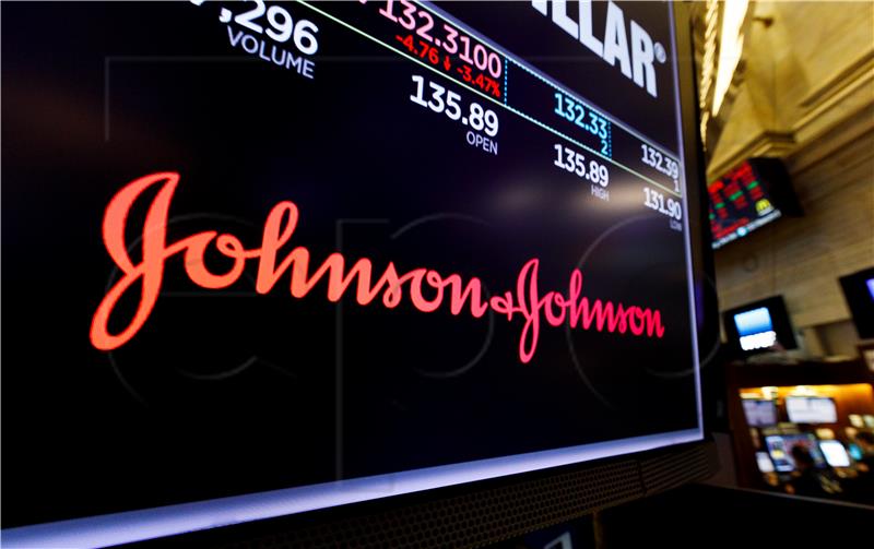 (FILE) USA NEW YORK ECONOMY JOHNSON & JOHNSON