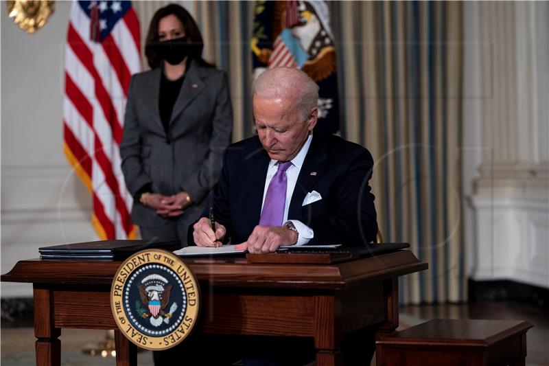 Biden potpisao niz uredbi za borbu protiv klimatskih promjena