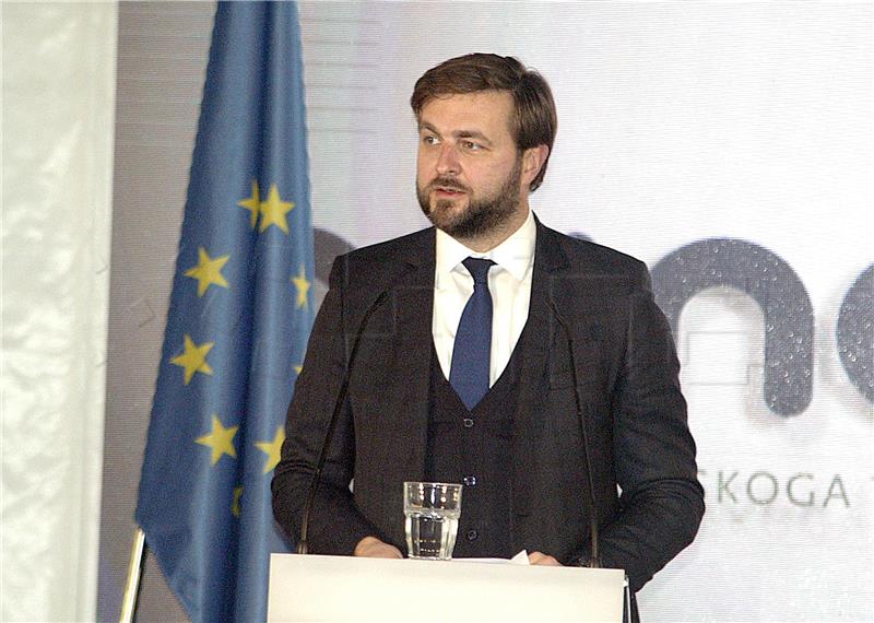 Omišalj: Premijer Andrej Plenković otvorio LNG