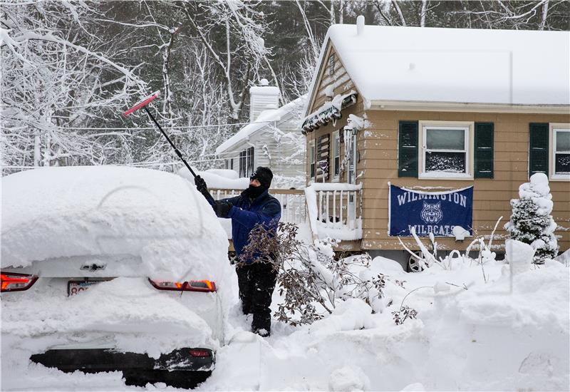 USA WEATHER SNOWSTORM