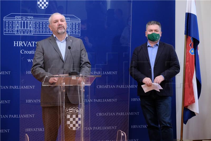 Konferencija za medije Kluba zastupnika HSS-a i HSU-a