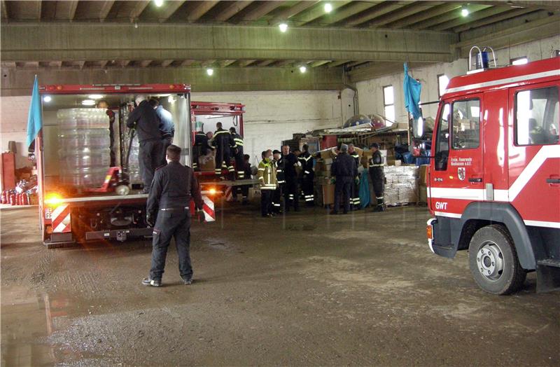 Convoy with 100 tonnes of humanitarian aid arrives in Glina from Germany