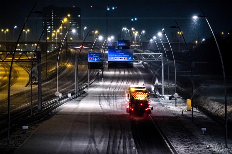 NETHERLANDS WEATHER SNOW