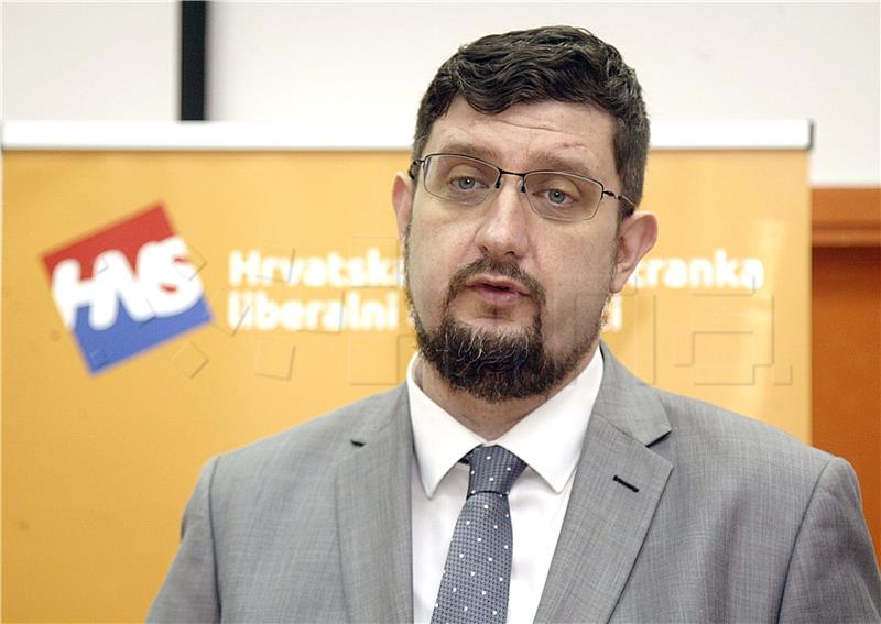 Konferencija za novinare riječkog HNS-a