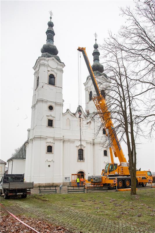 Počeli radovi stabilizacije i osiguranja konstrukcije barokne crkve u Selima