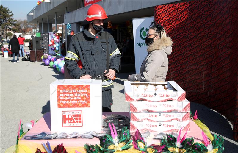 Maskenbal "Lisinski pleše pod maskama" na otvorenom