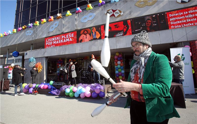 Maskenbal "Lisinski pleše pod maskama" na otvorenom