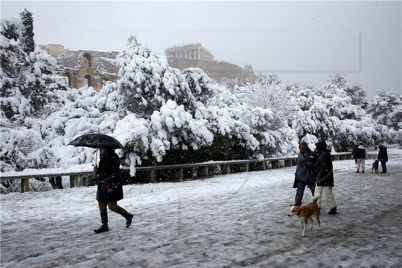 GREECE ATHENS SNOWFALL