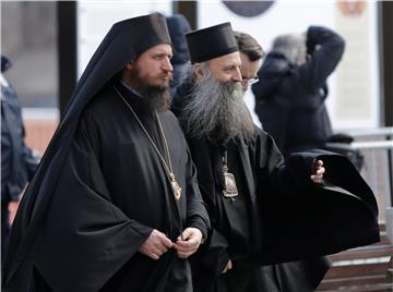 Porfirije pozvao na molitvu i blagoslov za vjernike i sve ljude dobre volje