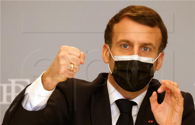 Macron predložio da SAD i Europa što prije pošalju 13 milijuna doza cjepiva Africi