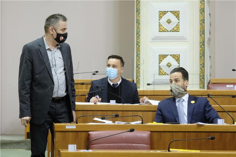 Sabor: Zastupnici upozorili na problem vršnjačkog nasilja