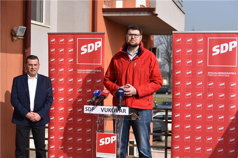 Predstavljen kandidat SDP-a za gradonačelnika Vukovara