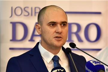 Vukovar: Predstavio se Josip Dabro, nezavisni kandidat za župana 