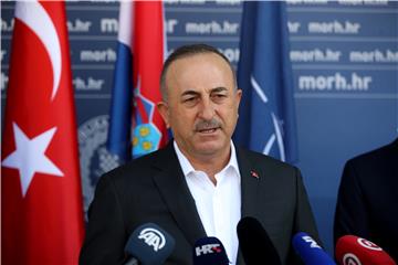 Grlić Radman i Cavusoglu posjetili vojarnu "Pukovnik Predrag Matanović" u Petrinji