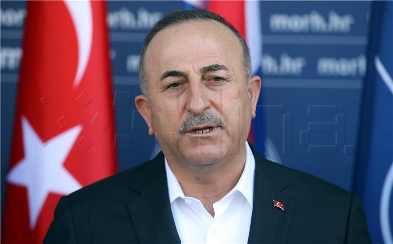 Grlić Radman i Cavusoglu posjetili vojarnu "Pukovnik Predrag Matanović" u Petrinji