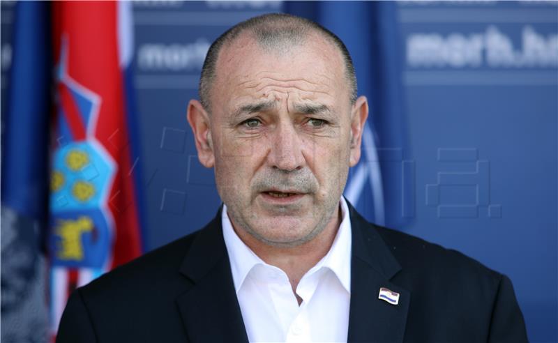 Grlić Radman i Cavusoglu posjetili vojarnu "Pukovnik Predrag Matanović" u Petrinji