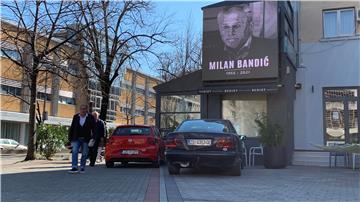 U Mostaru fotografija Bandića na videozidu