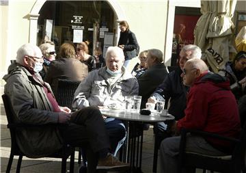 Riječki ugostiteljski objekti otvorili terase