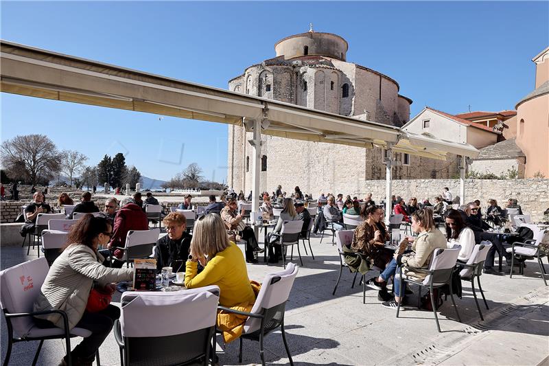 Otvorene terase zadarskih kafića