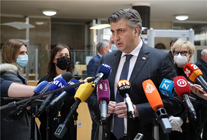 Plenković: Filipović je HDZ-ov kandidat, napadi pokazuju da smeta protukandidatima