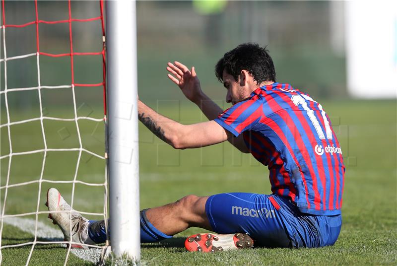 Osmina finala Hrvatskog nogometnog kupa, Zagreb - Hajduk