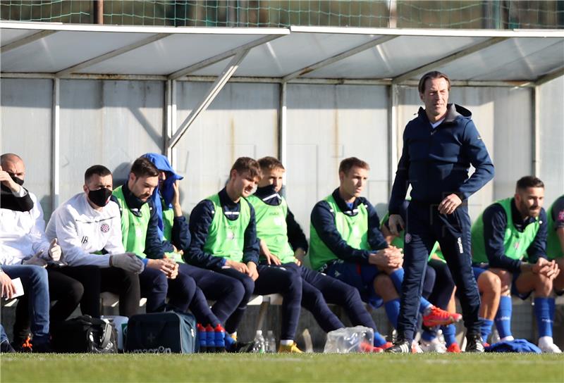 Osmina finala Hrvatskog nogometnog kupa, Zagreb - Hajduk