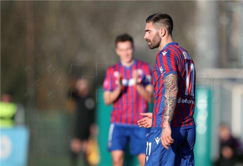 Osmina finala Hrvatskog nogometnog kupa, Zagreb - Hajduk