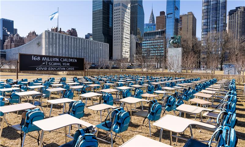 USA NEW YORK UNICEF PANDEMIC CLASSROOM INSTALLATION