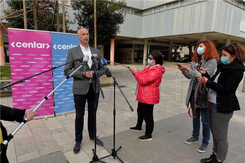 Konferencija za novinare Ivice Puljka