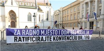 Konferencija za medije sindikata žena na Trgu sv. Marka