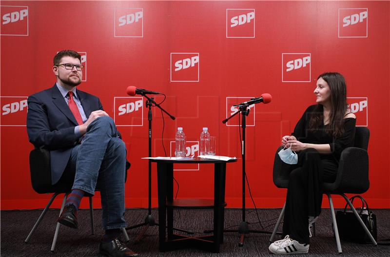 Međunarodni dan žena SDP obilježio multimedijalnim projektom "Od5Do95"