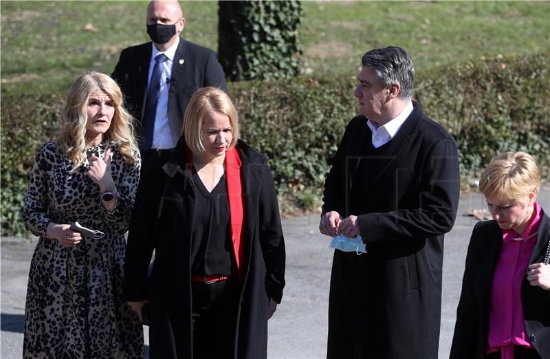 President visits faculties in Sisak, Petrinja on Int'l Women's Day