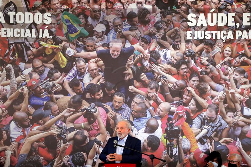 Bivši brazilski predsjedik Lula kritizirao "imbecilno" vladanje Bolsonara