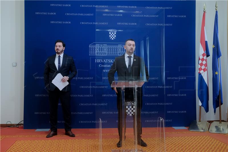 Konferencija za novinare Kluba zastupnika Hrvatskih suverenista