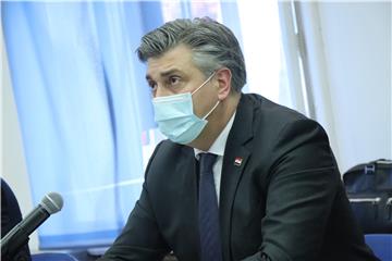 Plenković: Do 1. svibnja trebali bi imati oko milijun doza cjepiva