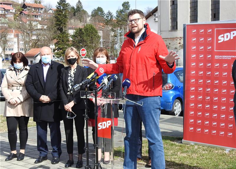 Grbin: Zašto Plenković šuti i ne reagira na nepravdu u vezi s cjepivom 