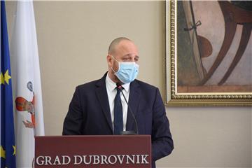 Dubrovnik: Potpisan ugovor za obnovu i proširenje Lapadske obale