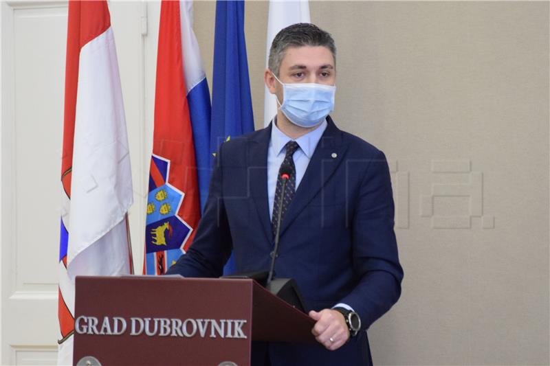 Dubrovnik: Potpisan ugovor za obnovu i proširenje Lapadske obale