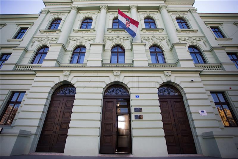 Two Osijek County Court judges face disciplinary action