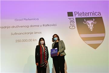 Ministrica Tramišak i ministar Aladrović u Pleternici