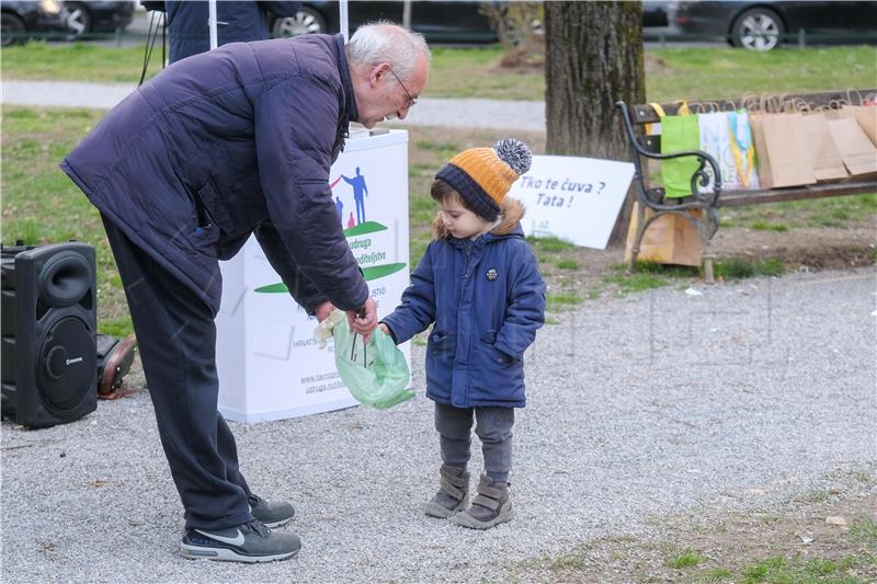 Obilježen Dan očeva