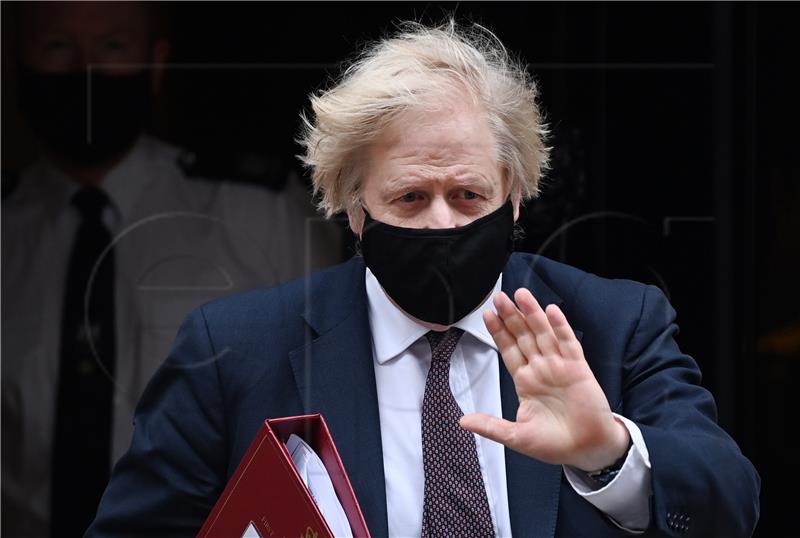 Boris Johnson primio prvu dozu AstraZenecina cjepiva