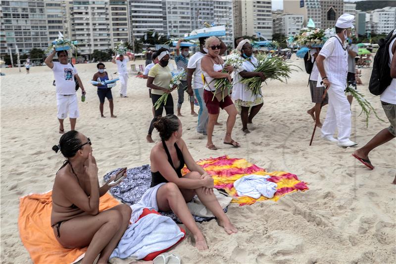 Rio de Janeiro zatvorio plaže