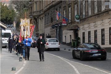 Bozanić predvodio misu na završetku korizmene procesije